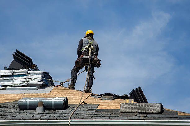 Professional Metal Roofing technician working in Oxford, CT